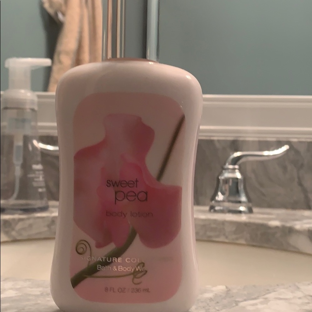 Sweat Pea Bath & Body Works Lotion